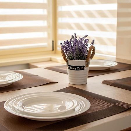 Yzza Apartament Navodari Dış mekan fotoğraf