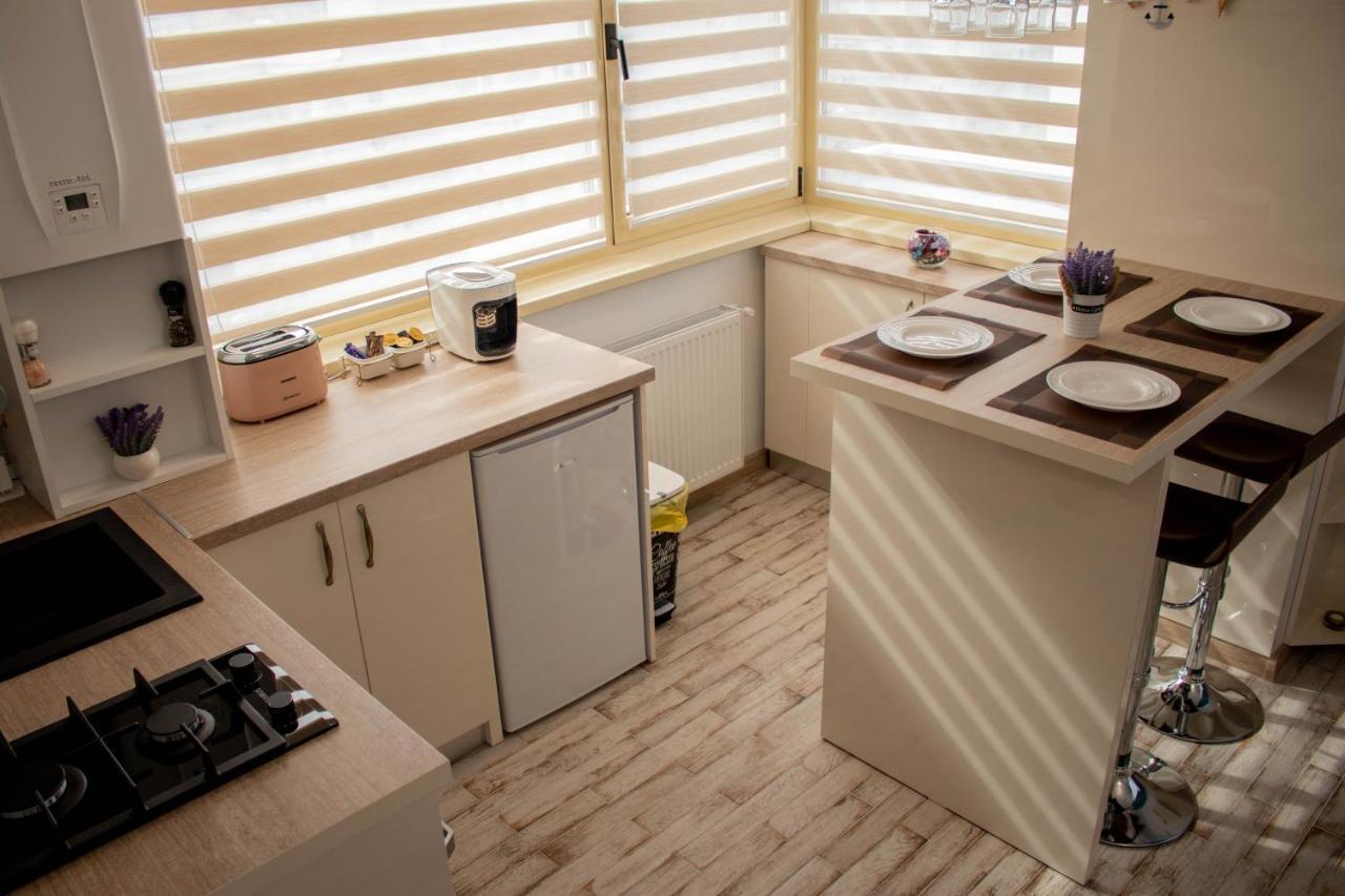 Yzza Apartament Navodari Dış mekan fotoğraf