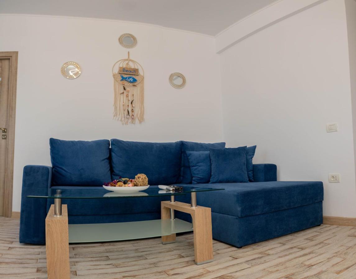 Yzza Apartament Navodari Dış mekan fotoğraf